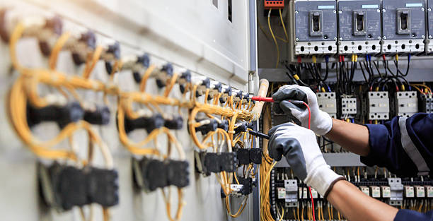 Professional Electrician technician working in Tioga Terrace, NY